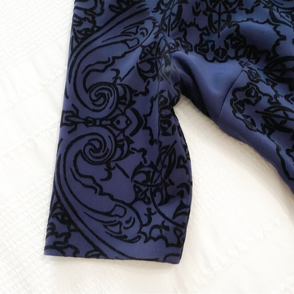 Tahari Arthur S. Levine Blue Brocade Velvet Short Sleeve Midi Dress - Picture 9 of 10